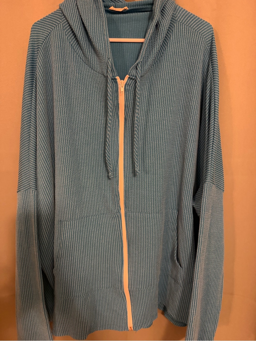 Relaxed Zip Hoodie in blue with Contrast Zip